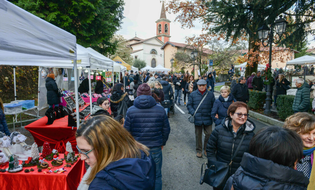 locandina Mercatino di Natale di Galliate Lombardo - 22ª edizione